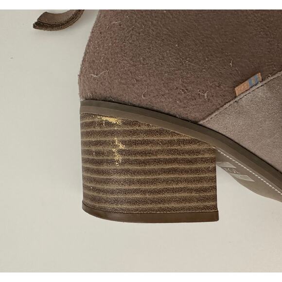 Toms Lacy Desert Taupe Suede Felt Stacked Heel Back Zip Ankle Boot Women 6.5 - Picture 5 of 7